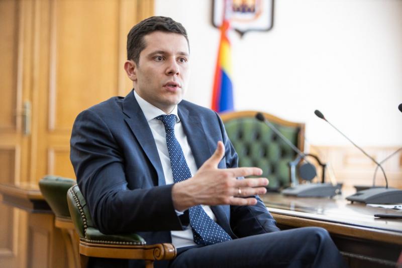 Антон АЛИХАНОВ: ИНВЕСТИЦИОННОЙ ПАУЗЫ НЕ ПРЕДВИДИТСЯ