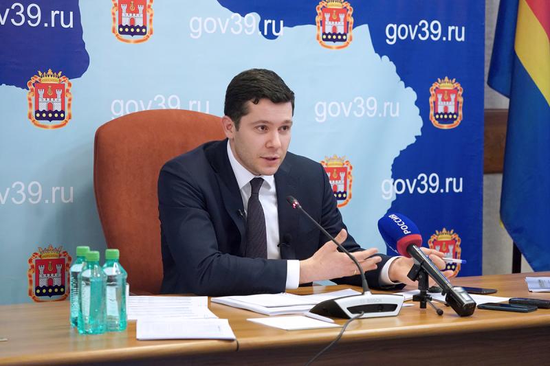 АНТОН АЛИХАНОВ ВСТРЕТИЛСЯ С ЖУРНАЛИСТАМИ