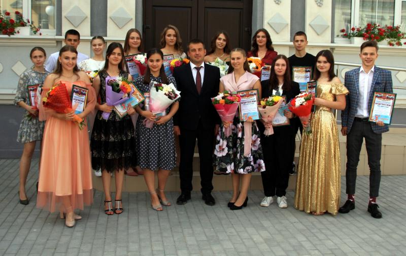 ГОРДОСТЬ РОДИТЕЛЕЙ, ШКОЛЫ И МУНИЦИПАЛИТЕТА