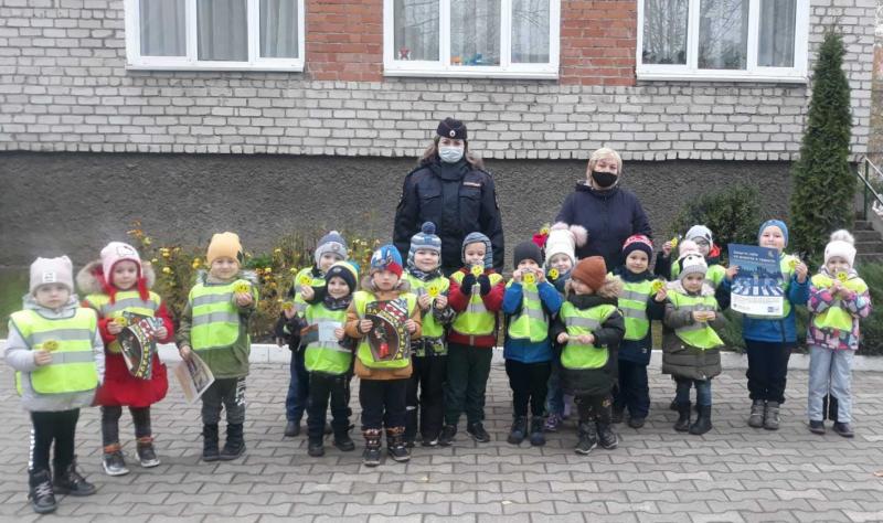 «ГУСЕВ, ЗАСВЕТИСЬ!»