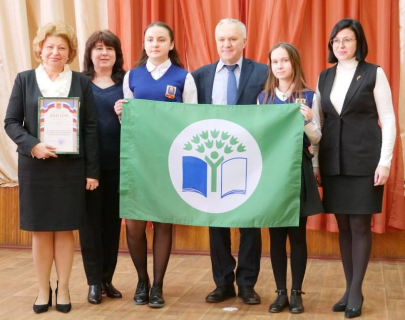 НАШИ ШКОЛЫ СНОВА ЛУЧШИЕ