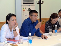 круглый стол