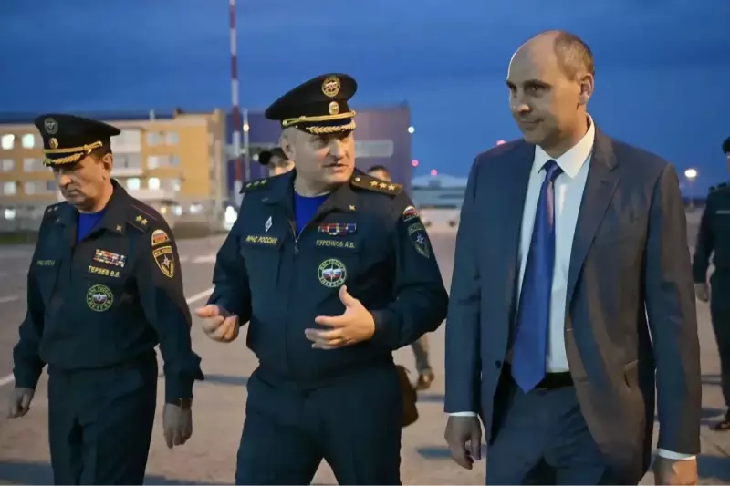 Губернатор Денис Паслер обсудил с министром МЧС России Александром Куренковым ликвидацию последствий паводка в Свердловской области
