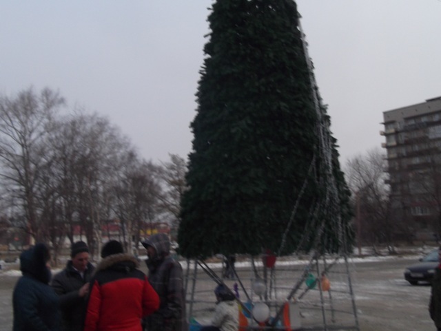 Главная елка района  в новом стиле