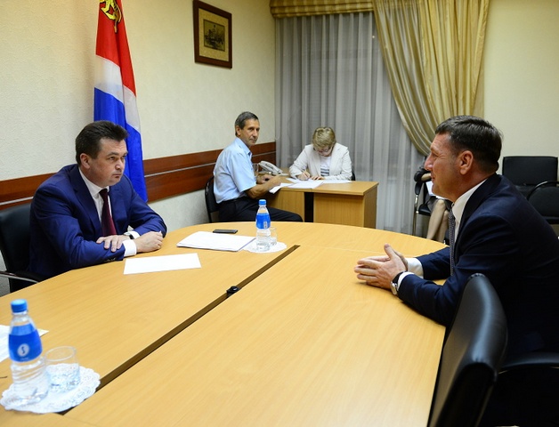 Славянка вздохнула  спокойно