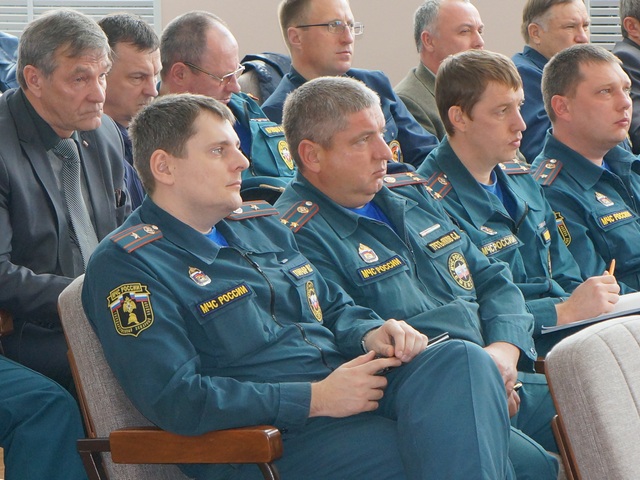 Объединить усилия в борьбе с лесными пожарами