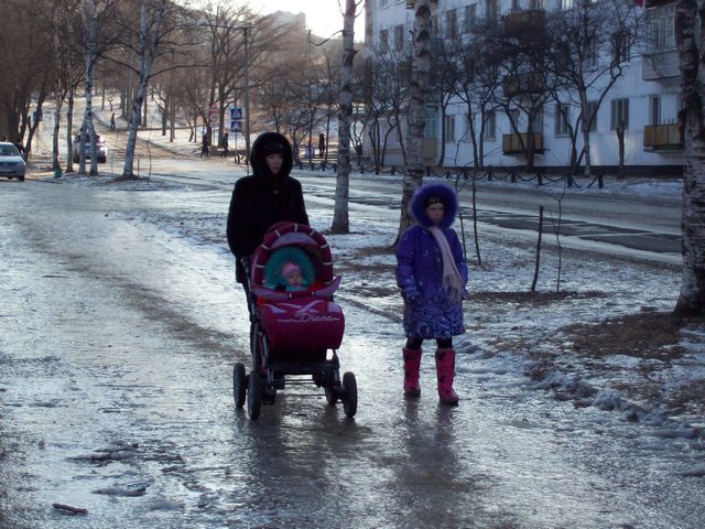 Приморье станет на час ближе к Москве.  И откатится в темноту на два часа