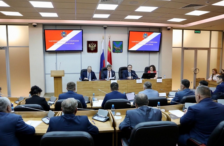 Олег Кожемяко предложил модернизировать работу ветеринарных служб Дальнего Востока