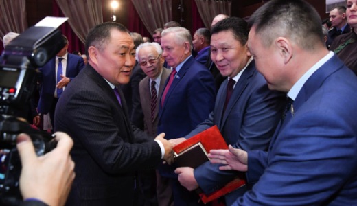 Глава Тувы представил парламенту и республике послание на 2020 год  