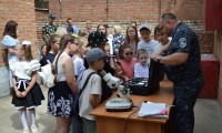 Сотрудники полиции Ипатовского муниципального округа наградили победителей творческого конкурса «Полицейский Дядя Степа»