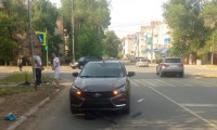 В  Ипатово подросток на электросамокате угодил под колеса автомобиля