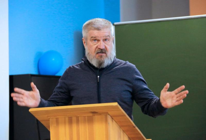 Открытый урок от ЛДПР. Либеральные демократы пришли в Тульский филиал Международного юридического института