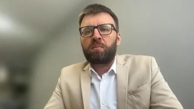 Проблему нехватки медицинских кадров в Тульской области нужно решать увеличением зарплат