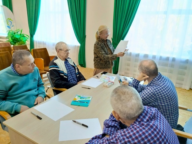 В рамках проекта Другое окно, реализуемого Советом женщин Янаульского района при поддержке Фонда грантов Главы РБ, в полном объеме проведены занятия по нейрографике, организованные под руководством волонтера Вероники Беловой!