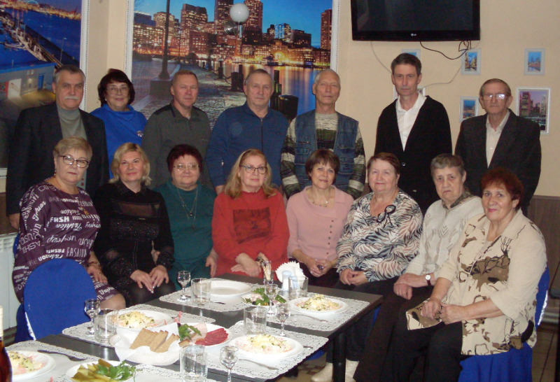 Ветераны встретились за чашкой чая