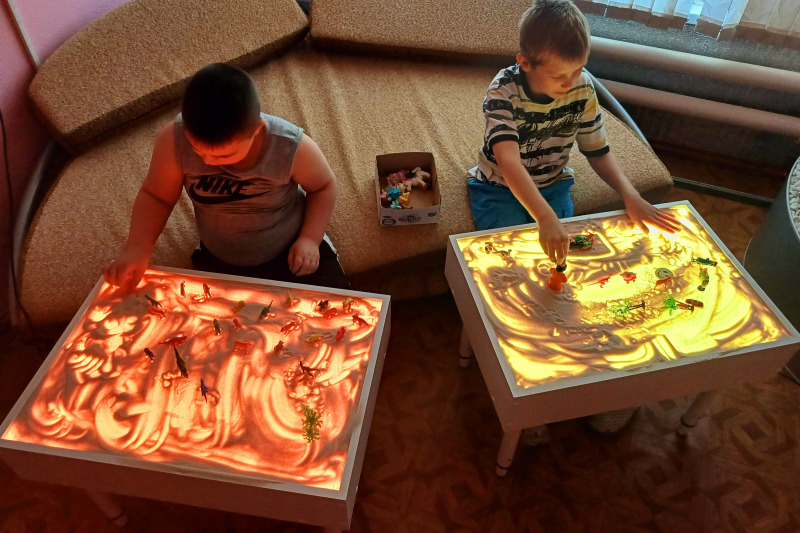 В дружный кружок «Солнечные ладошки»