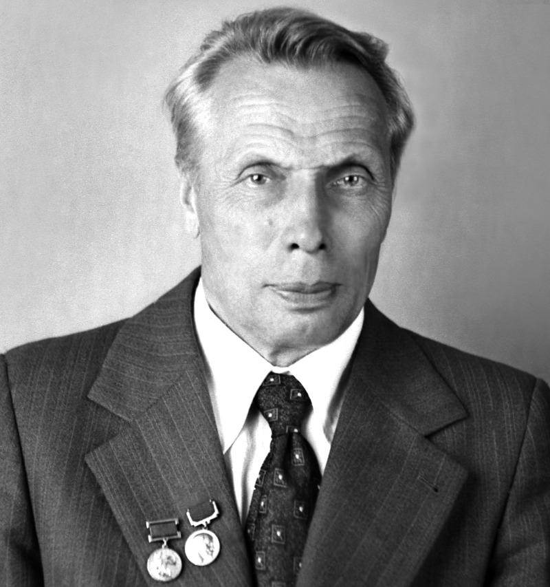 Ростислав Алексеев