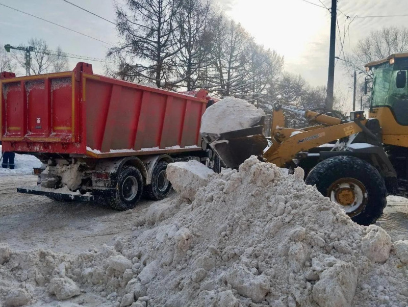Автомобилисты, не мешайте уборке!