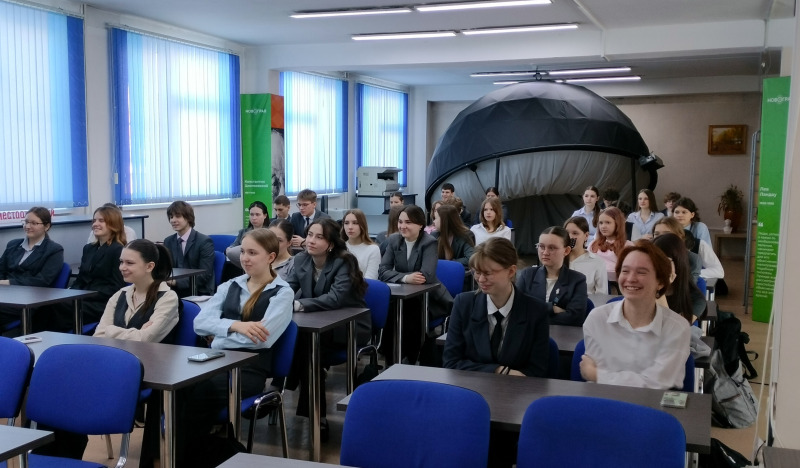 Детей и зверей много не бывает