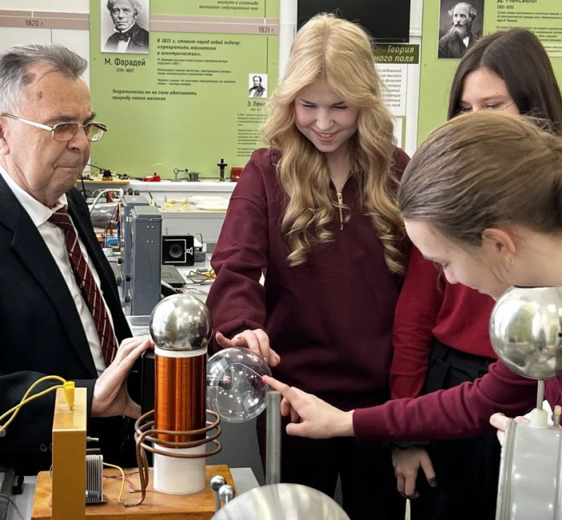 Физика — это не только формулы