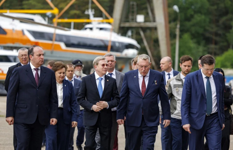 Ещё  два «Метеора 120Р» спустили на воду
