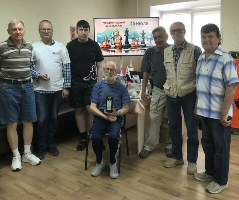 Одержал победу в каждой партии