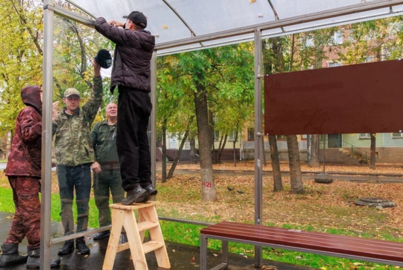 На остановках — новые павильоны
