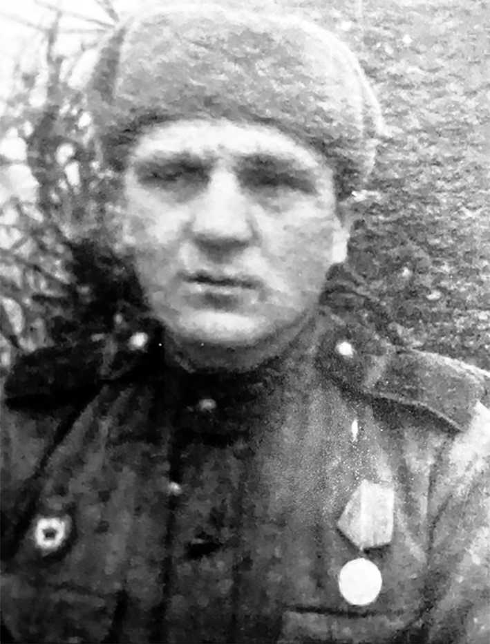 Чепиков Федор Харитонович (1906 &ndash; 20 мая 1844) Служил гвардейским Ефрейтором в 475 медико-санитарном батальоне 7 гвардейской стрелковой дивизии.