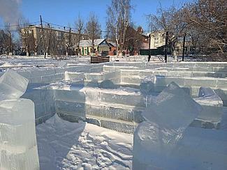 Ледовый лабиринт готов