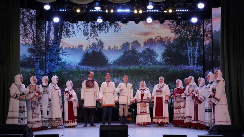 Сорок лет на сцене