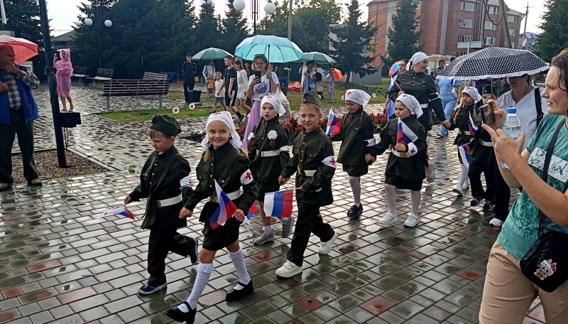 Первомайский район отметил 425-летие