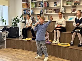 В Зырянском районе открылась ещё одна модельная библиотека