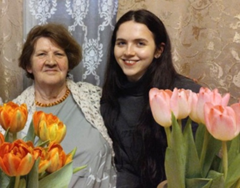 Бабушки и дедушки – самые родные!