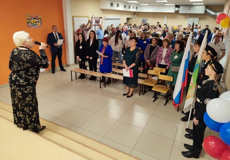 В школе села Ягодного состоялся вечер встречи выпускников, посвящённый 105-летнему юбилею образовательного учреждения