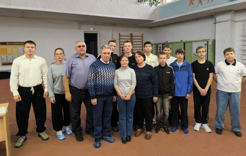 Ветераны асиновского спорта принимали поздравления с профессиональным праздником