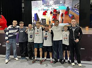 Две команды из гимназии №2 стали победителями и призёрами областного чемпионата по фиджитал-спорту «Будь Первым»