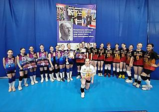 Успехи волейболисток. Обе асиновские команды поднялись на пьедестал почёта