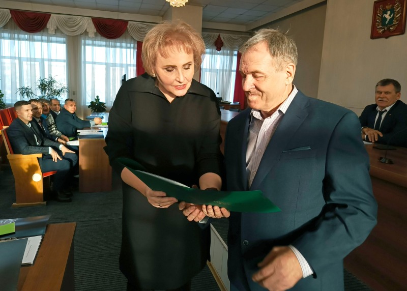 Депутаты приняли бюджет. Главным вопросом последнего в этом году заседания районной Думы стало утверждение бюджета на 2026 год и плановый период 2027 и 2028 гг.