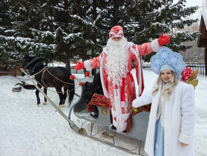 Резиденция Деда Мороза в КТК «Сибирская усадьба Н.А.Лампсакова» вновь встречает гостей
