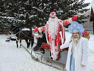 Резиденция Деда Мороза в КТК «Сибирская усадьба Н.А.Лампсакова» вновь встречает гостей