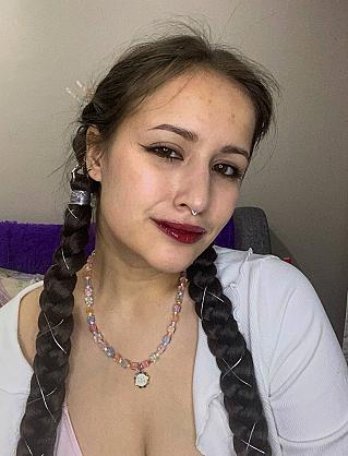 Софья Чебакова продолжает участвовать в литературных конкурсах со своими творческими работами