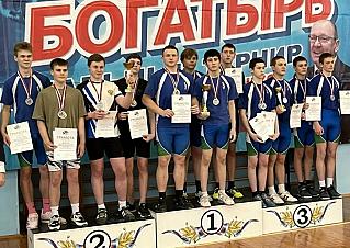 Асиновские гиревики установили новые рекорды