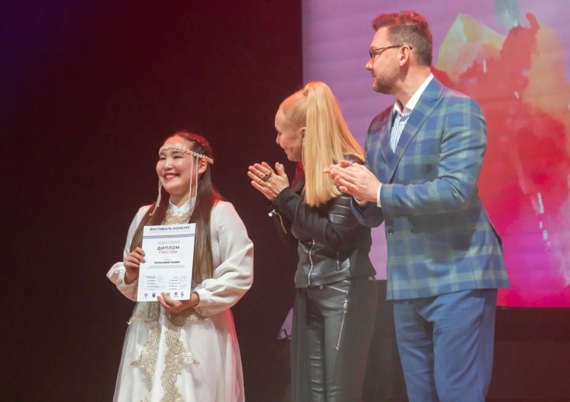 Околдовала песней жюри и зрителей