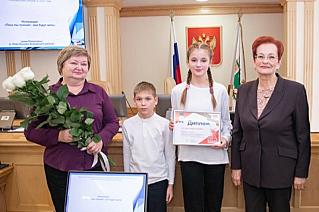 Любовь к книге передаётся от поколения к поколению