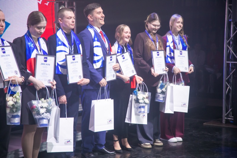 Под парусом знаний