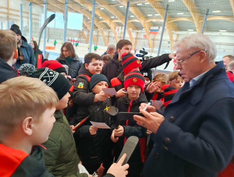 Автограф от Фетисова