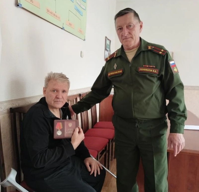 Медаль Жукова для Суворова