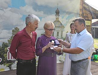 Крепка семейная дюжина!