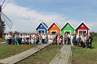 Деловой разговор в «Голландской деревне»