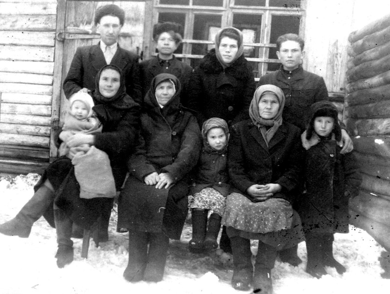 Трудности сближали братьев и сестёр